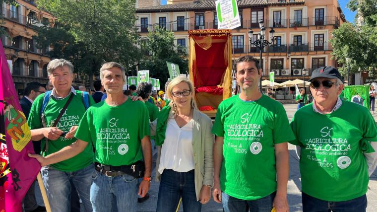 Merino lamenta 'la falta de respuesta del Gobierno de Page a los problemas de agricultores y ganaderos': “El sector no merece este maltrato”