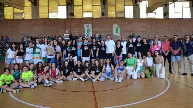 Álvaro Gutiérrez felicita al Club de Baloncesto CEI Toledo por su buena temporada y merecidos triunfos