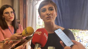 Isabel Rodríguez comparte con Toledo su Corpus, una "explosión de alegría", tras años con restricciones por el Covid