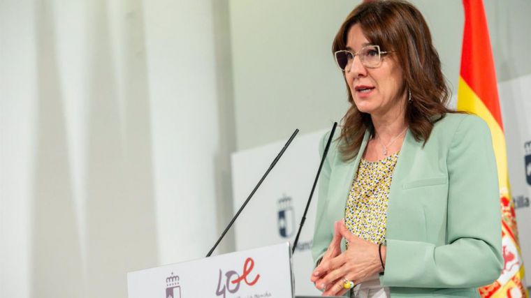 CLM advierte: El nuevo modelo de residencias de Ione Belarra podría encarecer en mil euros la plaza privada