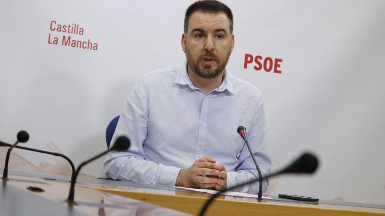 Sánchez Requena insta a Núñez a “rectificar y pedir perdón” por sus palabras sobre Page 