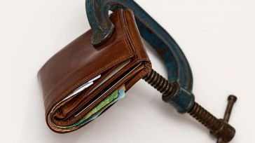 El 54% de los españoles considera la inflación "un riesgo" para su economía
