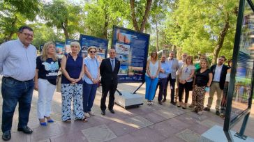 Bellido inaugura una exposición que muestra 40 años de un proyecto autonómico volcado “no tanto en identidades como en que vivamos mejor”