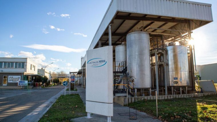 Grupo Lactalis invirtió 8,6 millones en sus plantas de CLM en 2021 y compró 30 millones de litros de leche en la región