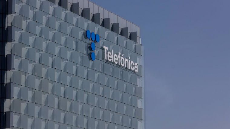 Telefónica gana 1.026 millones hasta junio y crece en todos sus mercados, con una facturación de 22.000 millones