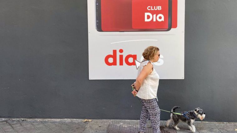 Dia reduce sus pérdidas semestrales hasta los 104,7 millones y eleva un 8,5% sus ventas netas