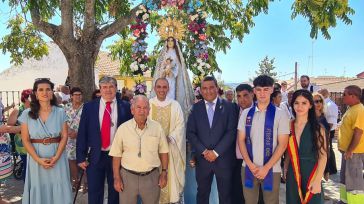 José Carlos Sánchez felicita a Montearagón por sus fiestas patronales de la Virgen del Rosario