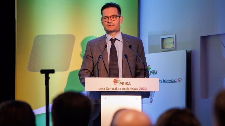 El presidente de Prisa compra 3,3 millones en acciones y mantiene su posición tras la ampliación de capital