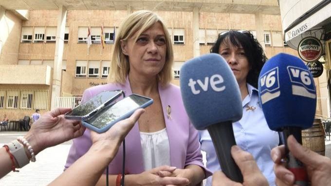 Picazo lamenta que PSOE y PP tumbaran la iniciativa de Ciudadanos para la gratuidad de los libros de texto