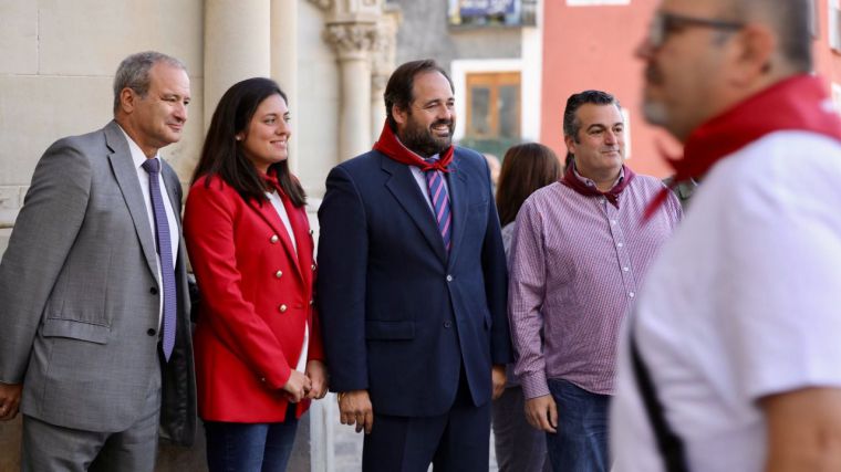 Núñez espera que Page le reciba en el Palacio de Fuensalida 'para convencerle de que bajar impuestos es más necesario que nunca'