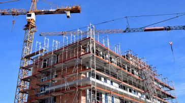 55.811 viviendas en stock y la falta de demanda mantienen paralizado el sector de la construcción en CLM