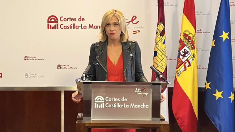 Cs cree que Page 'agotó su crédito' y vive en su burbuja y considera que CLM 'tiene que despertar'