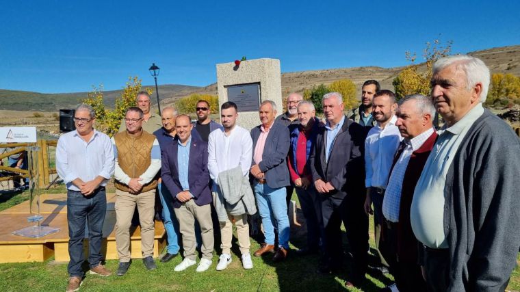 El presidente de las Cortes regionales participa en el XV Día de la Sierra de Guadalajara