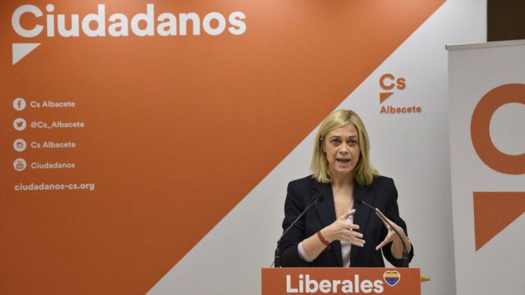 Picazo se planta contra la 'rueda de hámster' del PSOE y PP: 'Lo que nosotros queremos es otra historia'