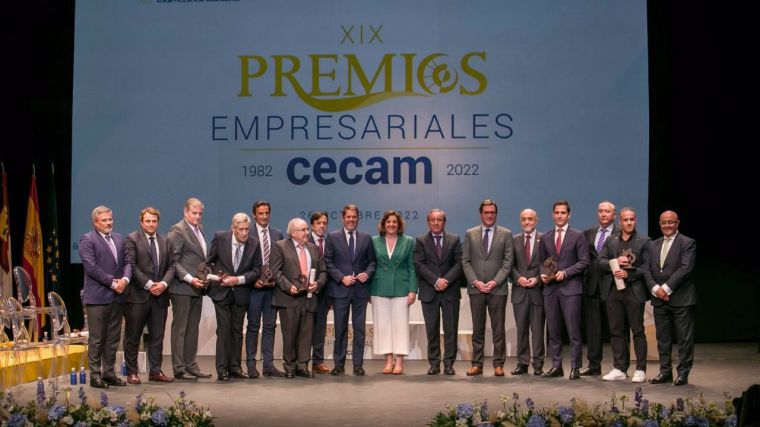 Los sindicatos reprueban a CECAM por la premiadas en los galardones de la patronal