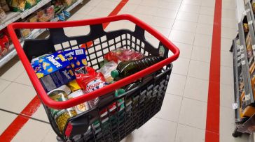 Los ingresos de la distribución alimentaria volverán a caer en España en 2022 por el impacto de la inflación