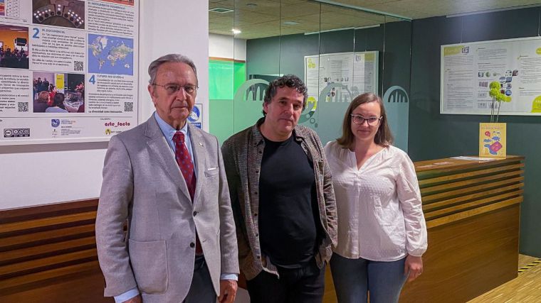 La Fundación Globalcaja Cuenca colabora con el Centro CeLeO en la creación de un sistema de Tableros de Comunicación que facilita la acogida de los refugiados ucranianos 