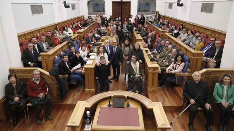 Bellido reclama “la reforma urgente, necesaria y justa” para eliminar de la Constitución el término que llama “disminuidas” a las personas discapacitadas