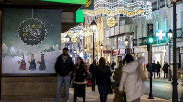 Globalcaja acerca la magia de los Reyes Magos a la población infantil de Albacete con la llegada del Cartero Real para recoger sus cartas