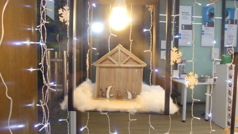 Auditone, primer premio del V Concurso de Escaparatismo Navideño de Cuenca