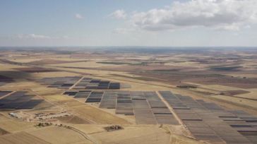 Endesa pone en servicio tres nuevas plantas solares en Manzanares a través de su filial renovable EGPE
