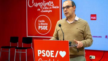 Bellido cree que el PP "no se aclara" con la candidatura en Guadalajara porque tiene propuestas "de perfil bajo"