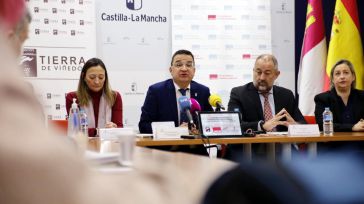 El Gobierno de Castilla-La Mancha fomentará la cultura del vino con catas y formación específica para el alumnado de la UCLM
