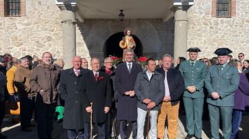 Álvaro Gutiérrez comparte las fiestas patronales con los vecinos de Paredes de Escalona