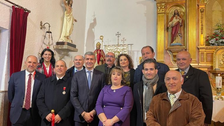 Álvaro Gutiérrez vive las fiestas patronales de Buenasbodas con sus vecinos y vecinas