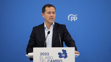Velázquez advierte al PSOE de CLM: "Mañana tiene la oportunidad de ponerse del lado de las víctimas o del lado de Pedro Sánchez"