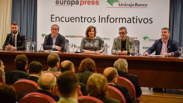 De la Rosa apela a una negociación colectiva 'más responsable' y Nicolás pone la pelota en el Gobierno ante la subida de la inflación