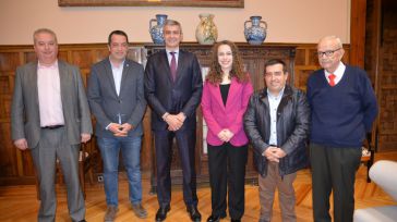 Álvaro Gutiérrez destaca la gran proyección deportiva de la karateka torrijeña Ainara Gómez- Hidalgo