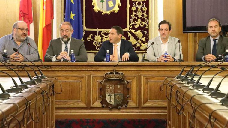 La UCLM y la Diputación de Cuenca impulsan dos cátedras para la lucha contra la despoblación y la investigación en el ámbito del derecho penitenciario