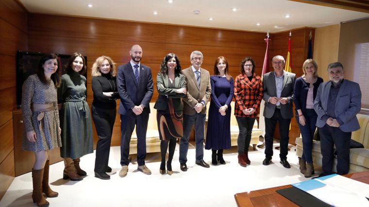 La Comisión del Pacto por la Infancia con Unicef CLM celebra la última reunión de esta legislatura en el parlamento regional