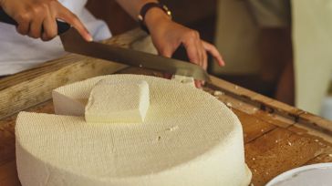 Esta fábrica de quesos toledana busca un operario de producción para trabajar cuatro días a la semana