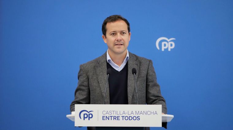 Velázquez destaca la extraordinaria oportunidad que tenemos el 28 de mayo para mejorar la sanidad, gracias al compromiso del PP