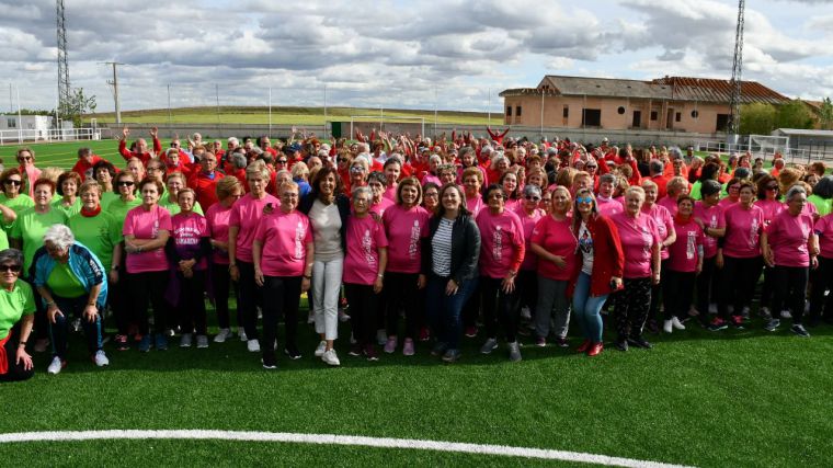 Camarena reúne a más de 500 mayores en el VI Encuentro Anual del programa “Tu salud en marcha”