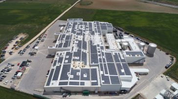 Incarlopsa construye plantas de energía solar para el matadero de Tarancón y el secadero de Corral