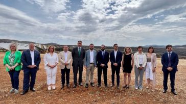 Renovalia exhibe el potencial de su planta fotovoltaica de Puertollano y anuncia otra similar en Guadalajara