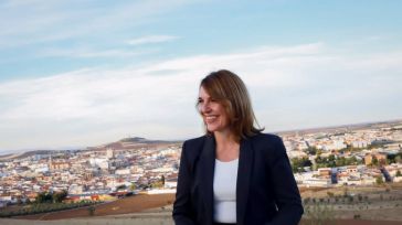 Bajar impuestos, atraer empresas y reactivar la DO, propuestas de Tercero (PP) para ser alcaldesa de Valdepeñas