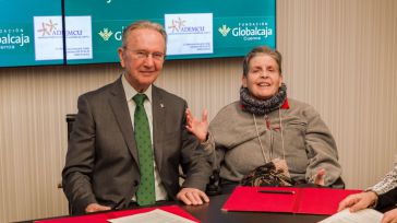 La Fundación Globalcaja renueva su apoyo al programa de rehabilitación para personas diagnosticadas con esclerosis en Cuenca