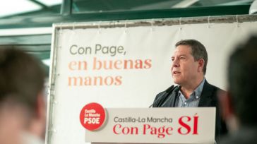 Page promulgará una ley que impida la diferencia salarial entre hombres y mujeres "no obligando sino estimulando"
 
 