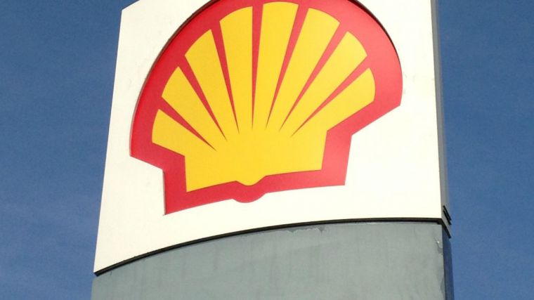La petrolera Shell eleva un 15% su dividendo
