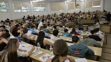 El 95,43 % de los estudiantes aprueba la EvAU en el distrito universitario de Castilla-La Mancha