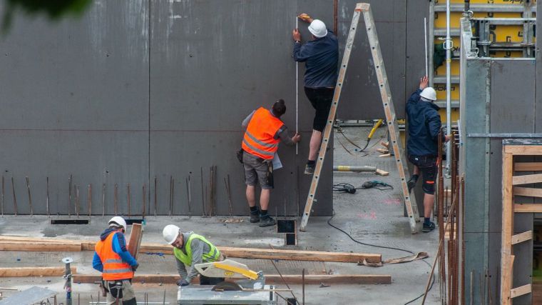 Castilla-La Mancha registra 2.154 parados menos en junio y un descenso anual del paro del 8,12%