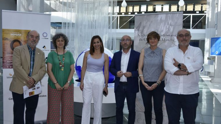 Cocineros y chefs con estrella Michelin y soles Repsol se dan cita en un curso de verano de la UCLM