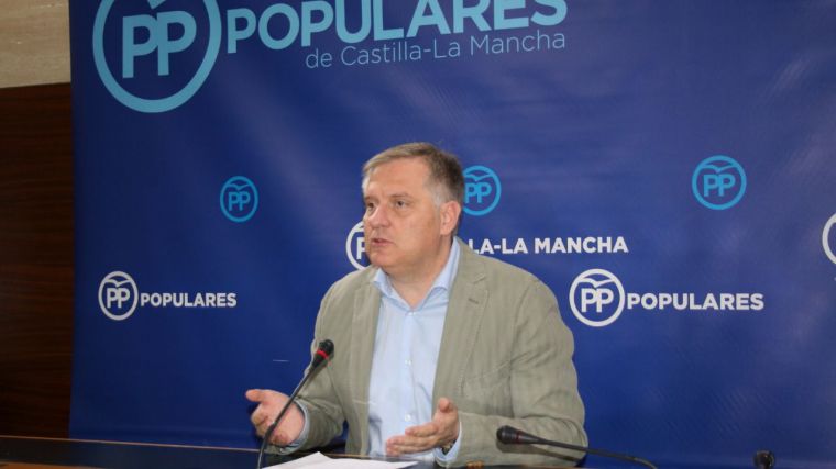 Cañizares denuncia que el gobierno regional tiene un vicepresidente partidario del referéndum ilegal de Cataluña