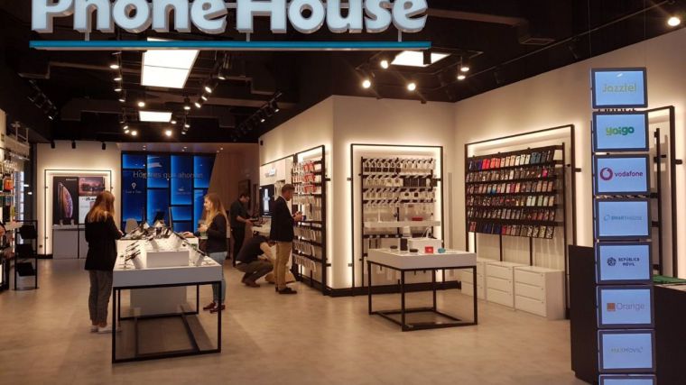 The Phone House acuerda reducir a 'un máximo' de 200 trabajadores el número de despidos de su ERE en España