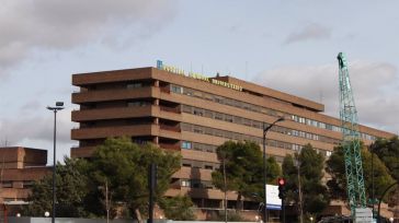 Afectada por inhalación de humo una mujer tras el incendio en la cocina de una vivienda de Albacete