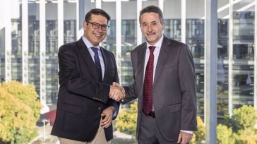 Repsol cierra un préstamo de 575 millones con el BEI para impulsar una cartera renovable de 1,1 GW en España